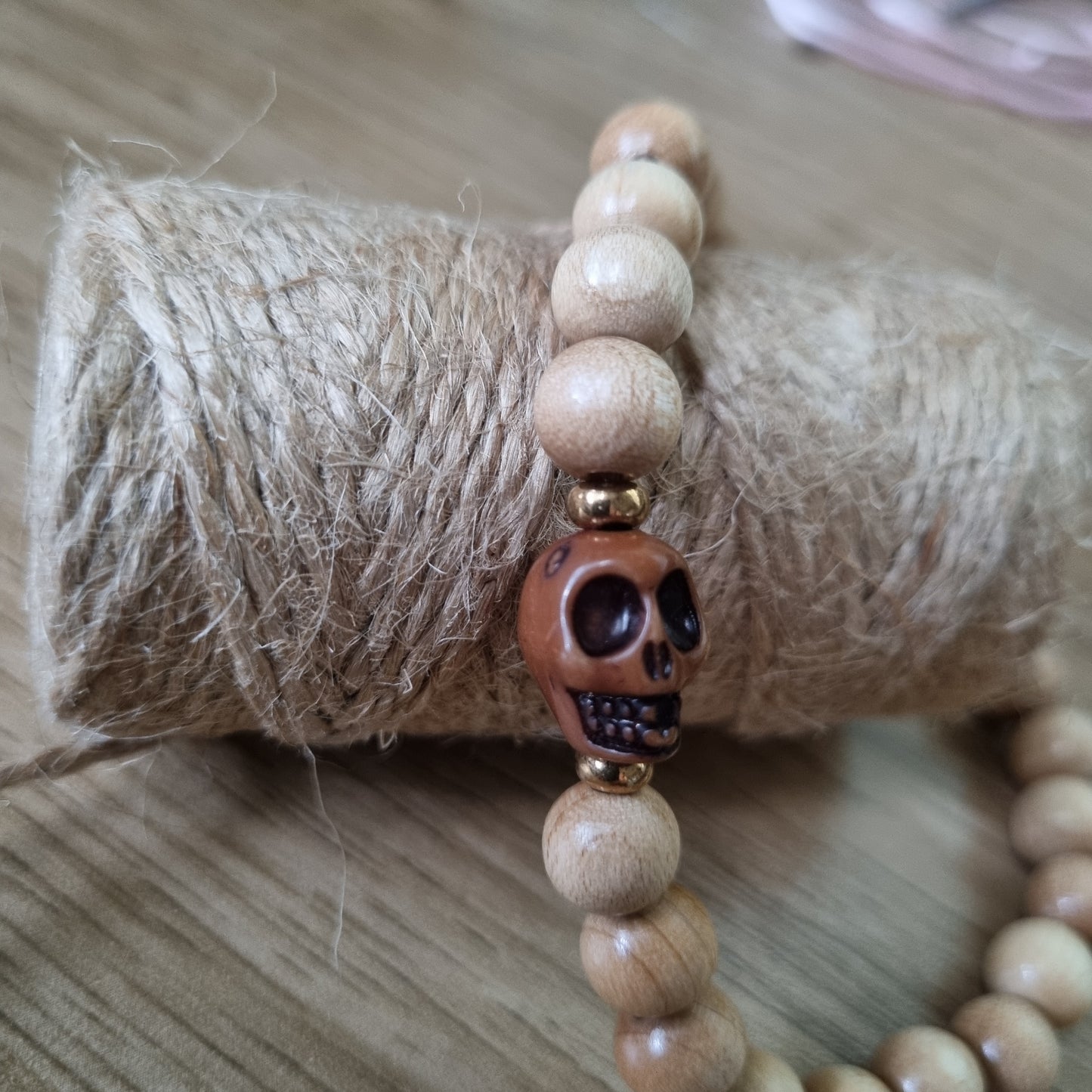 Bracelet homme perles bois SKULLY