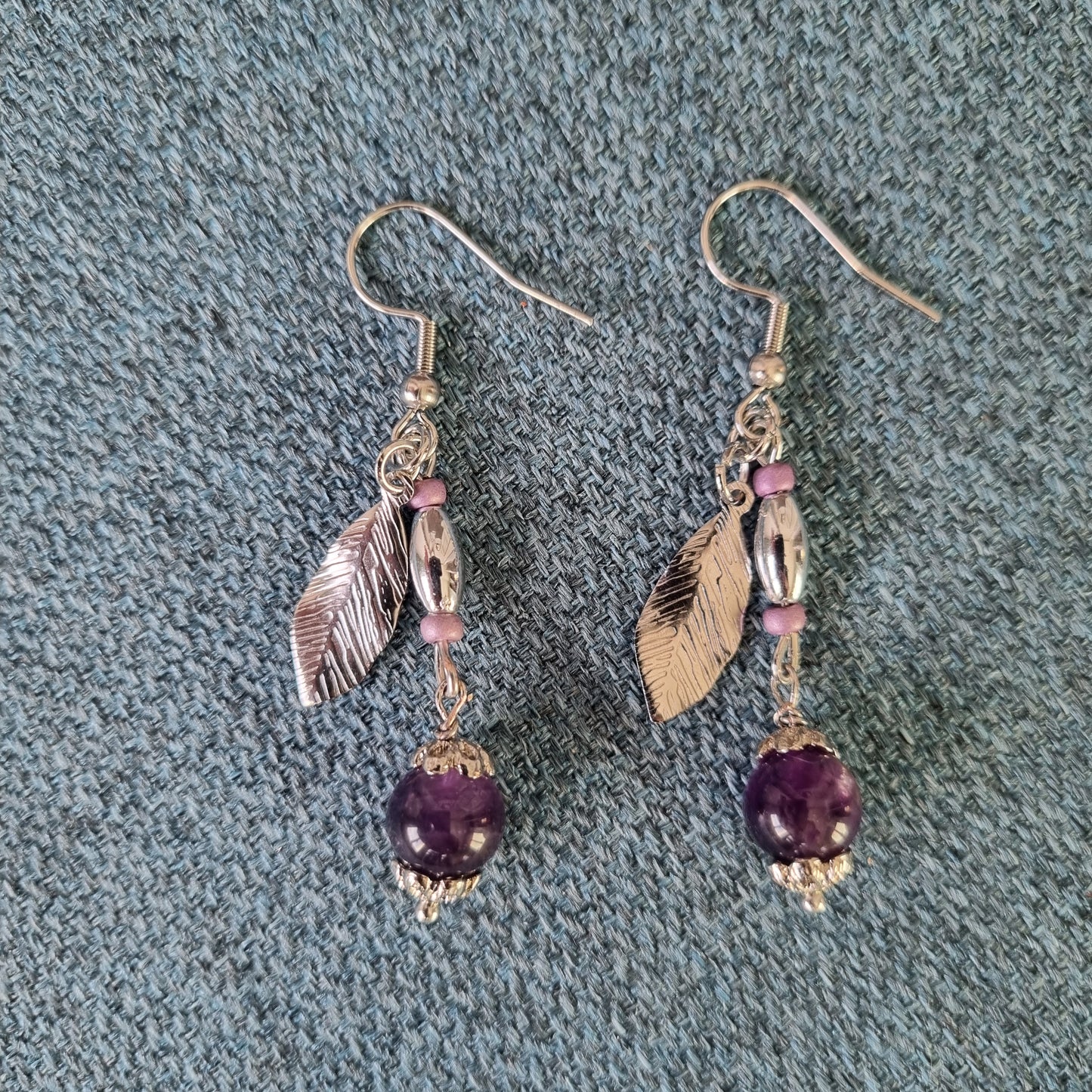Boucles d'oreilles pendantes améthyste SERENITY