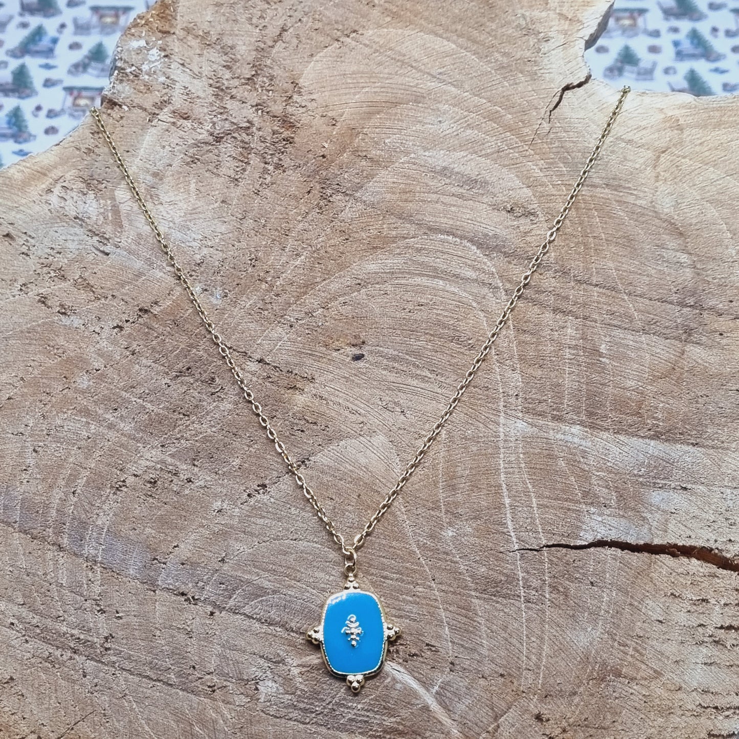Collier acier doré avec pendentif BERENICE