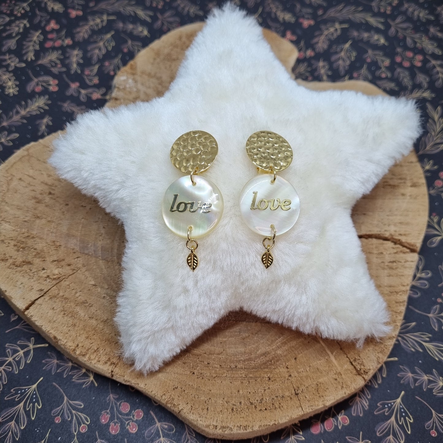Clips d'oreilles plaqué or et nacre DARLING