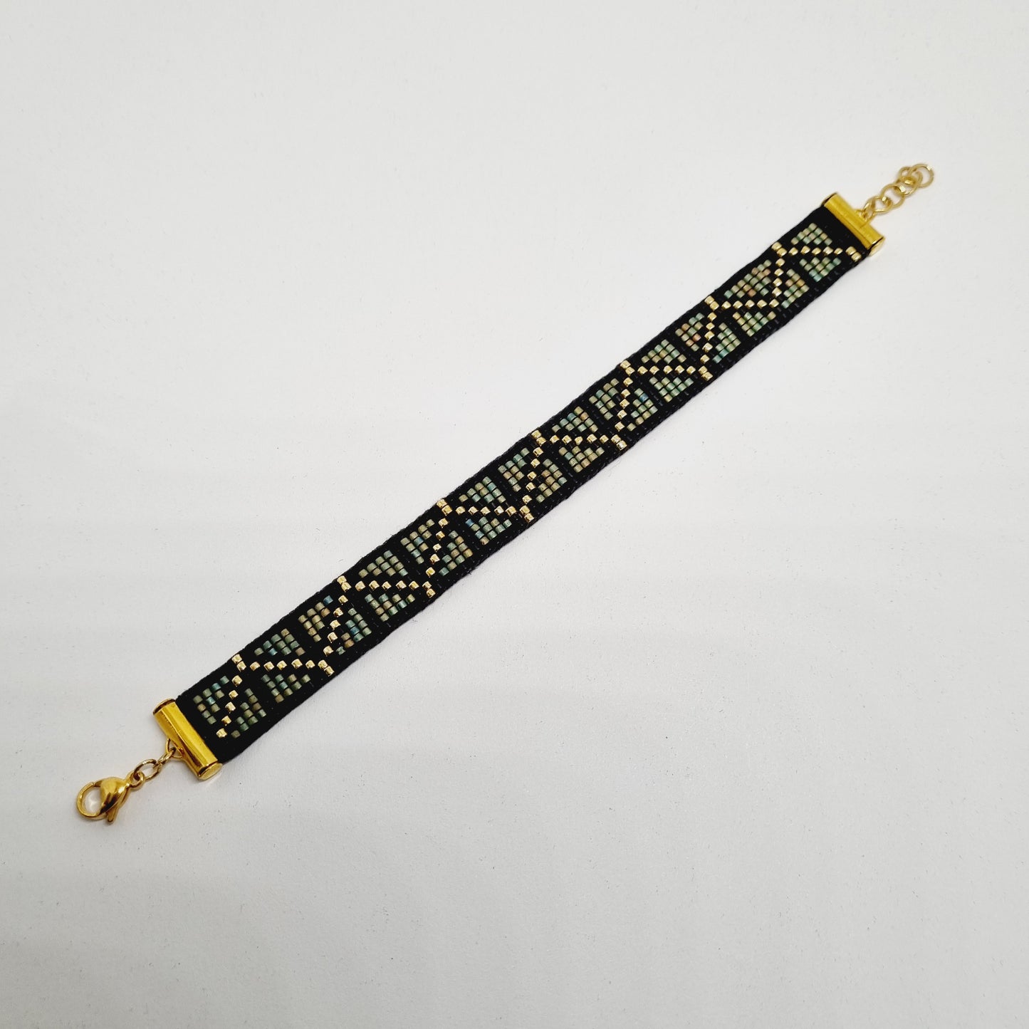 Bracelet tissé perles japonaises YUNA