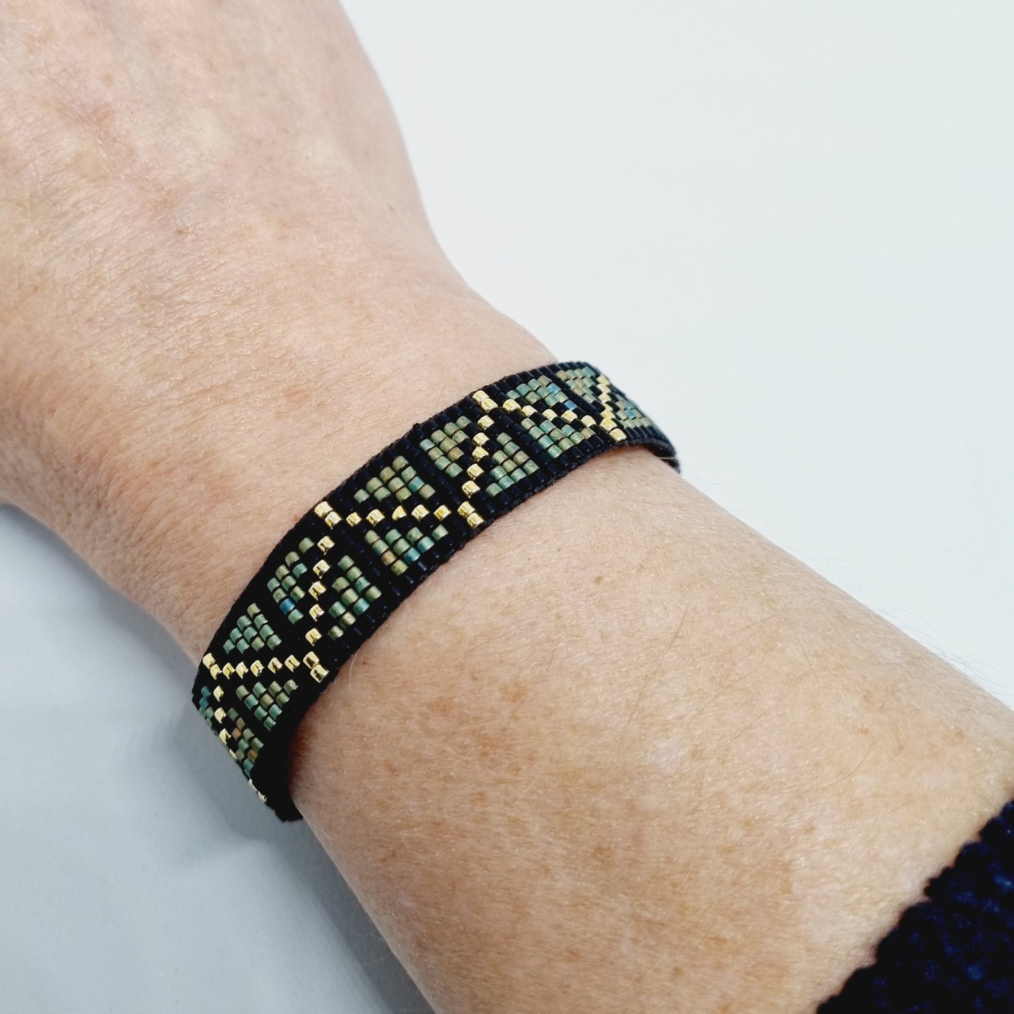 Bracelet tissé perles japonaises YUNA