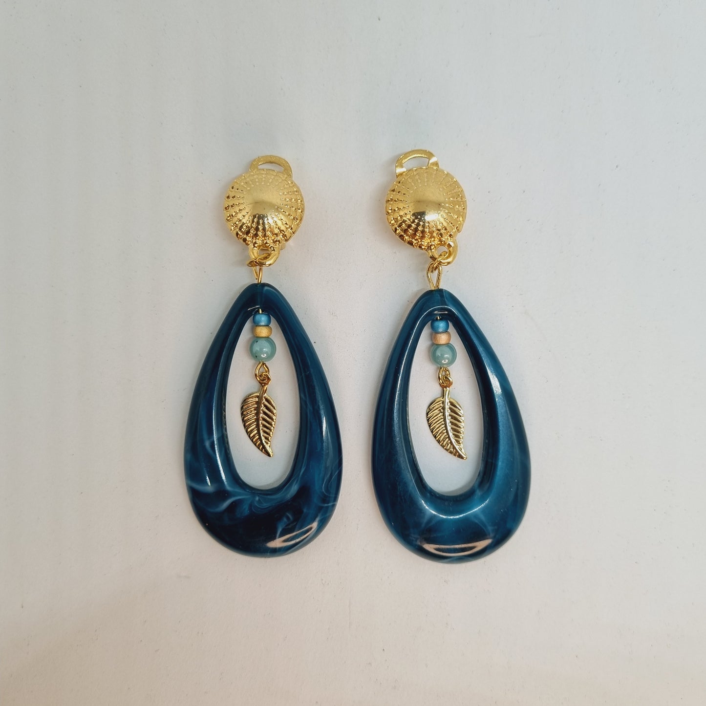 Clips d'oreilles pendant goutte bleu marbré PETRA
