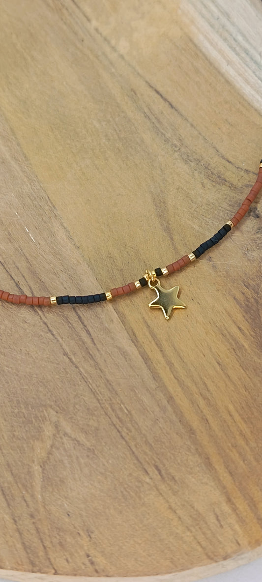 Collier ras du cou perles et étoile dorée SHANA