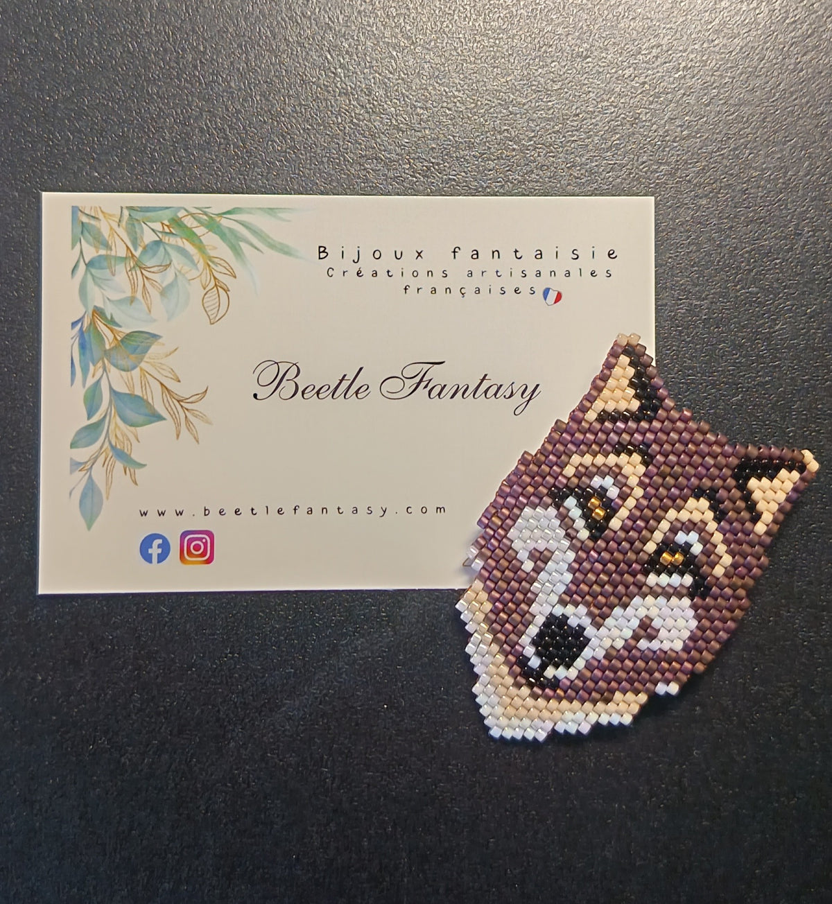 Broche artisanale Raoul le Loup