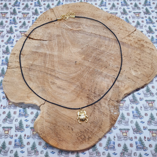 Collier scarabée acier doré Scarabichette