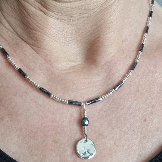 Collier perles rocaille argent et hématite GIGI