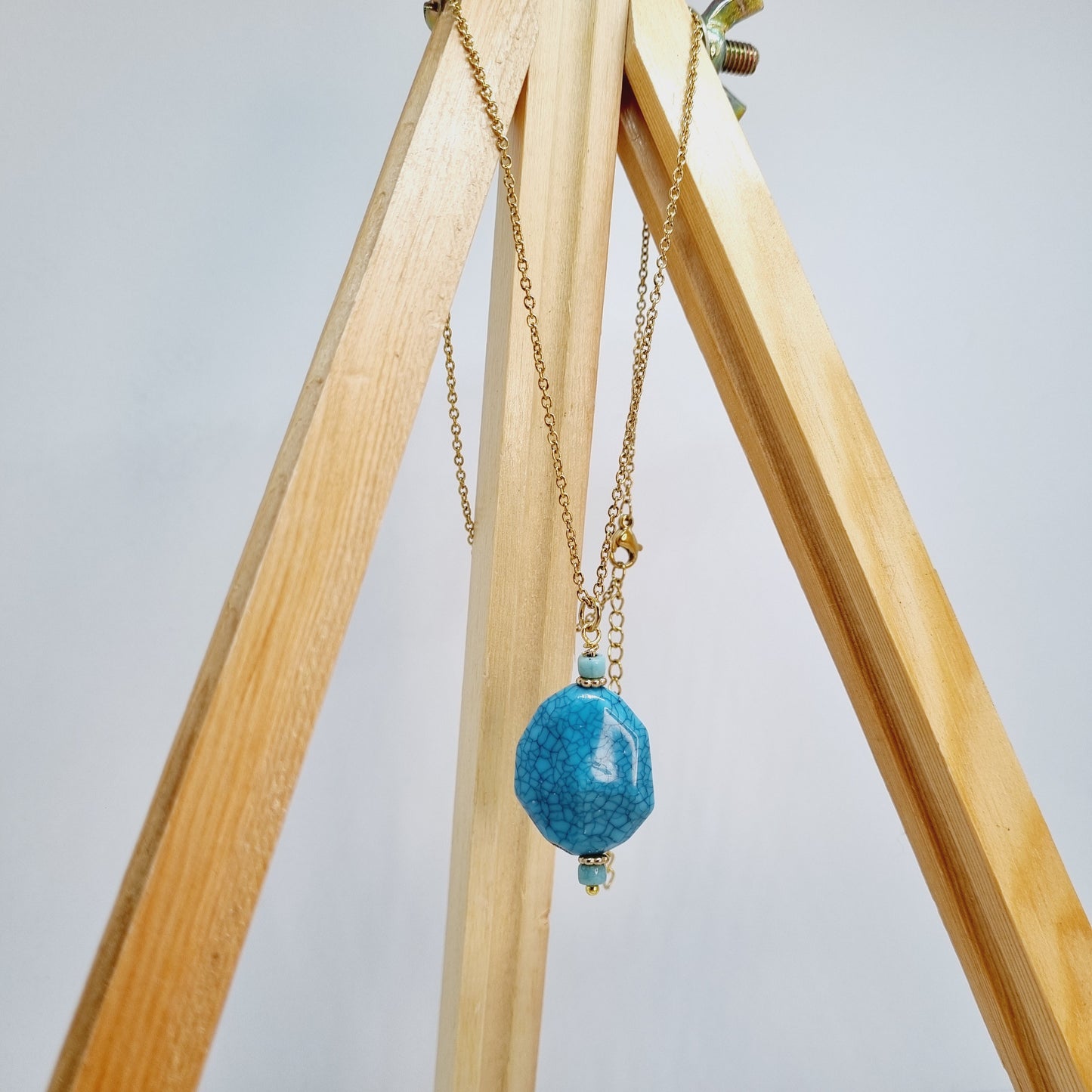 Collier pendentif turquoise acier doré GLORIA