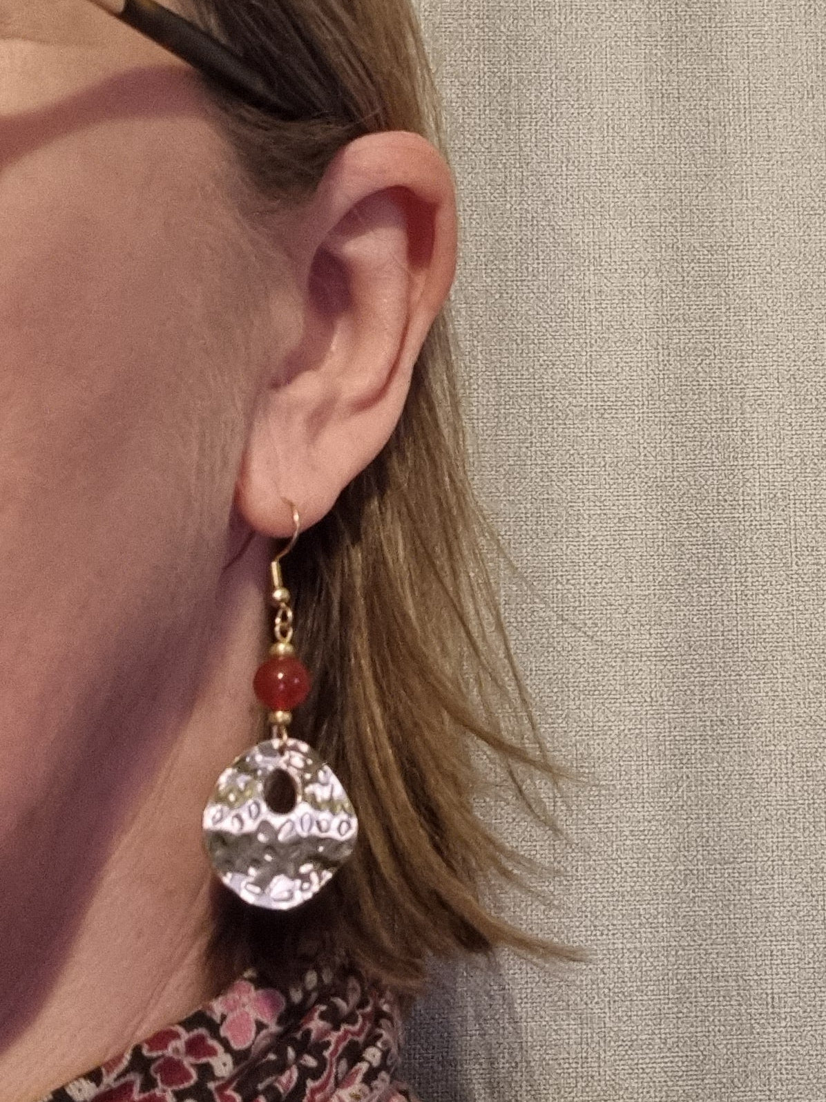 Boucles d'oreilles pendantes dorée cornaline HORUS