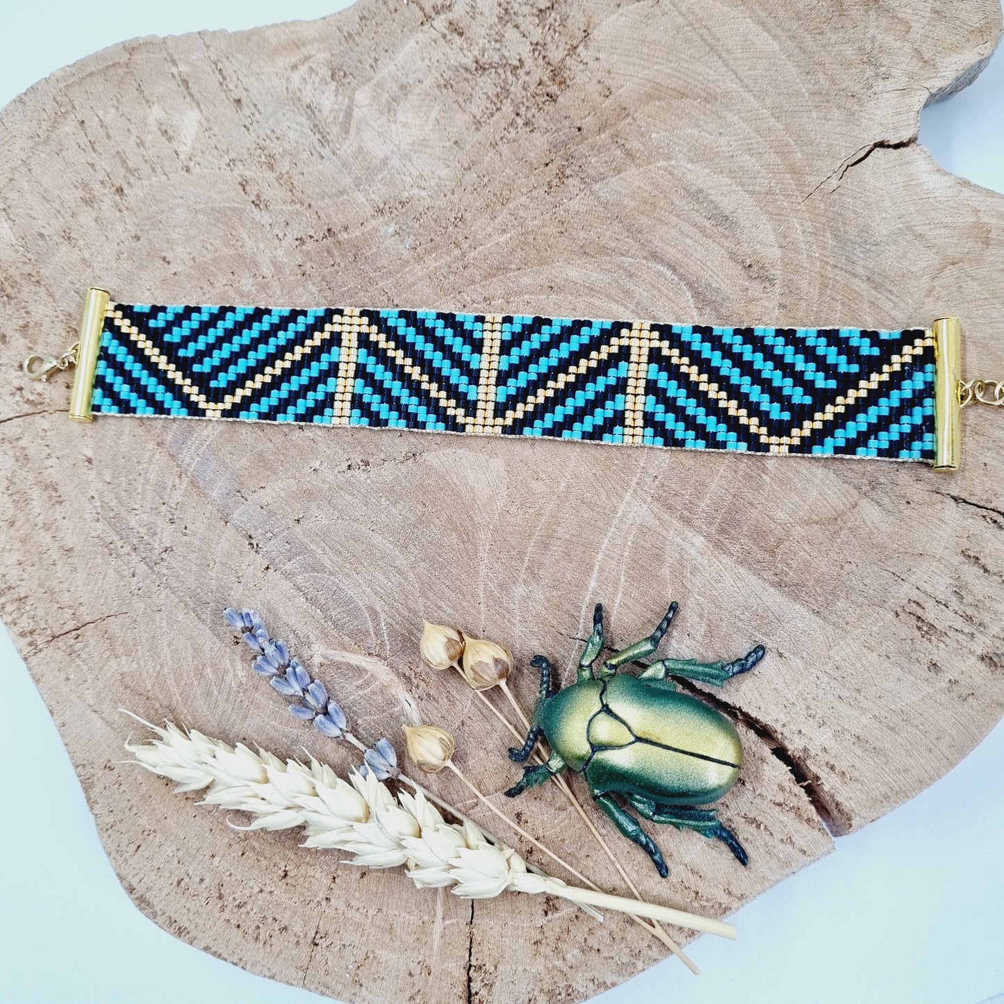 Bracelet manchette perles tissées Nova blue