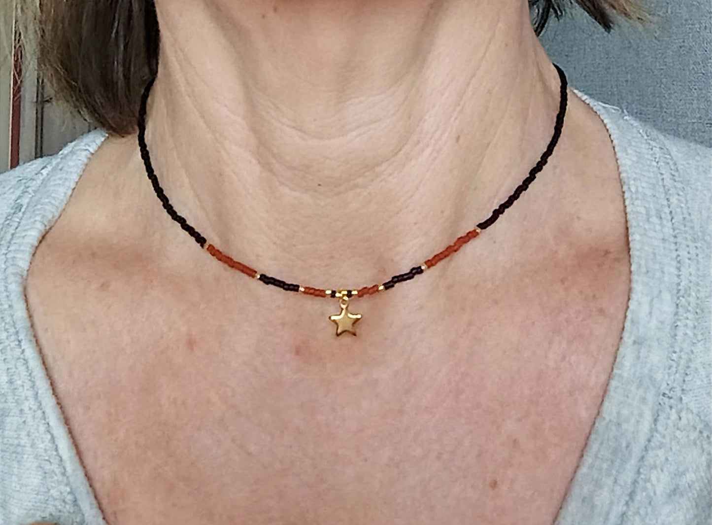 Collier ras du cou perles et étoile dorée SHANA