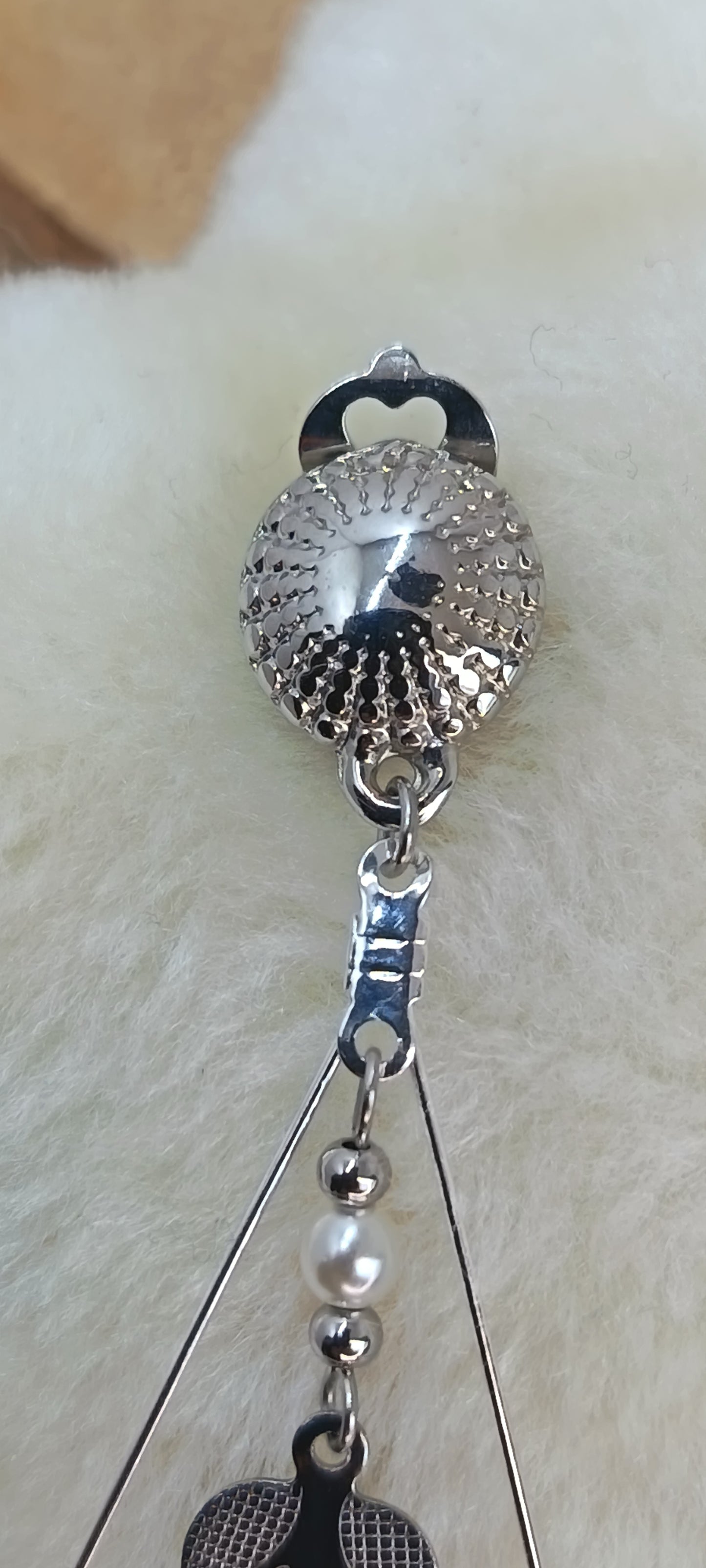 Clips d'oreilles plaqué argent et acier ANNICK