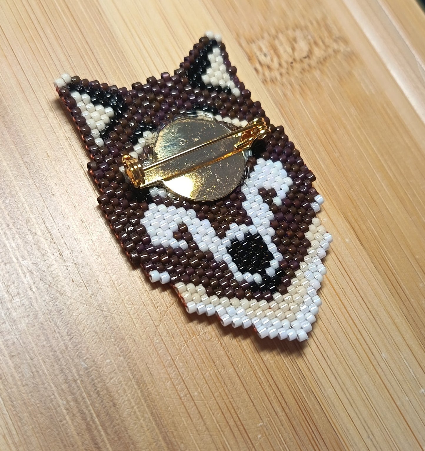 Broche artisanale Raoul le Loup